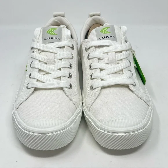 Cariuma OCA Low Shoes Womens 10 Mens 8.5 OffWhite Canvas Lace Up Sneakers